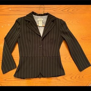 Breakin’ loose size 7/8 pant and jacket.